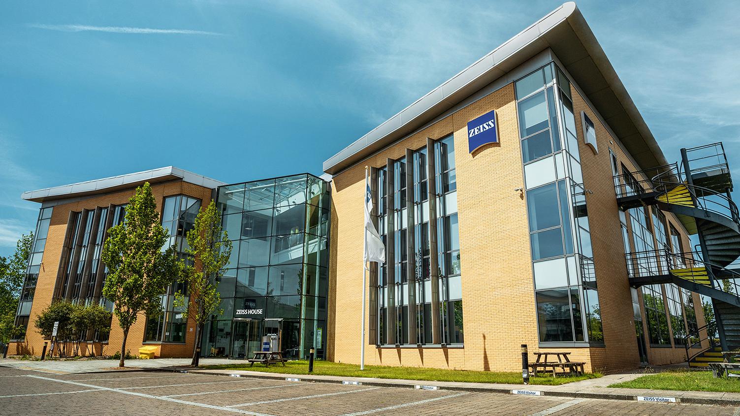 Image of ZEISS House in the United Kingdom from the frontal view. 