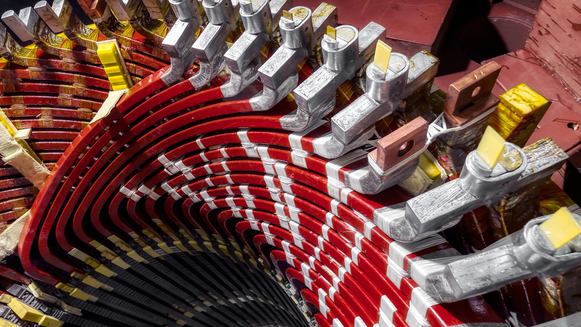 No matter the size, Zeiss provides the right solution for precise measurements of generator components.