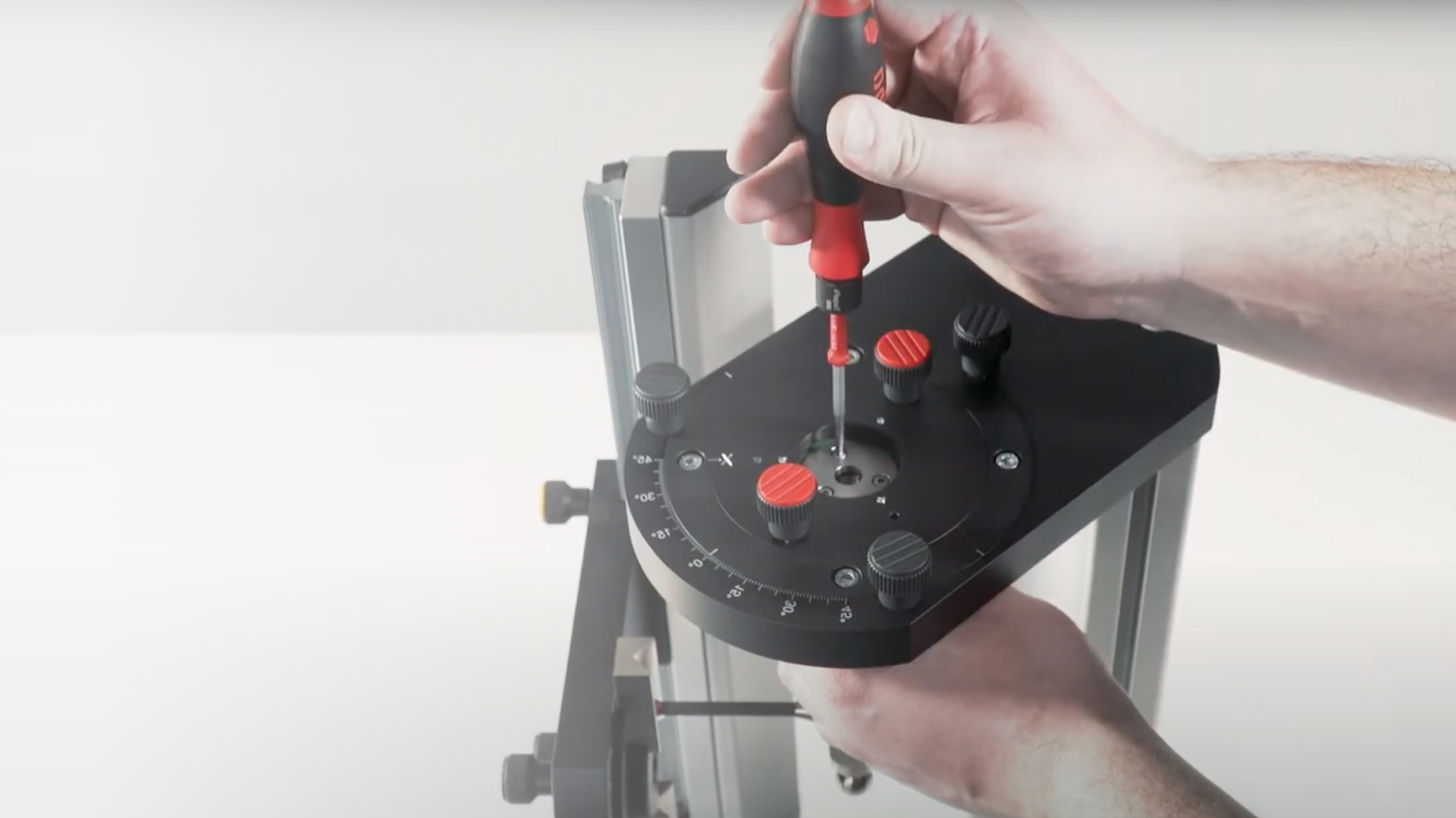 Setting ZEISS VAST and ZEISS VAST XTR adapter plates correctly