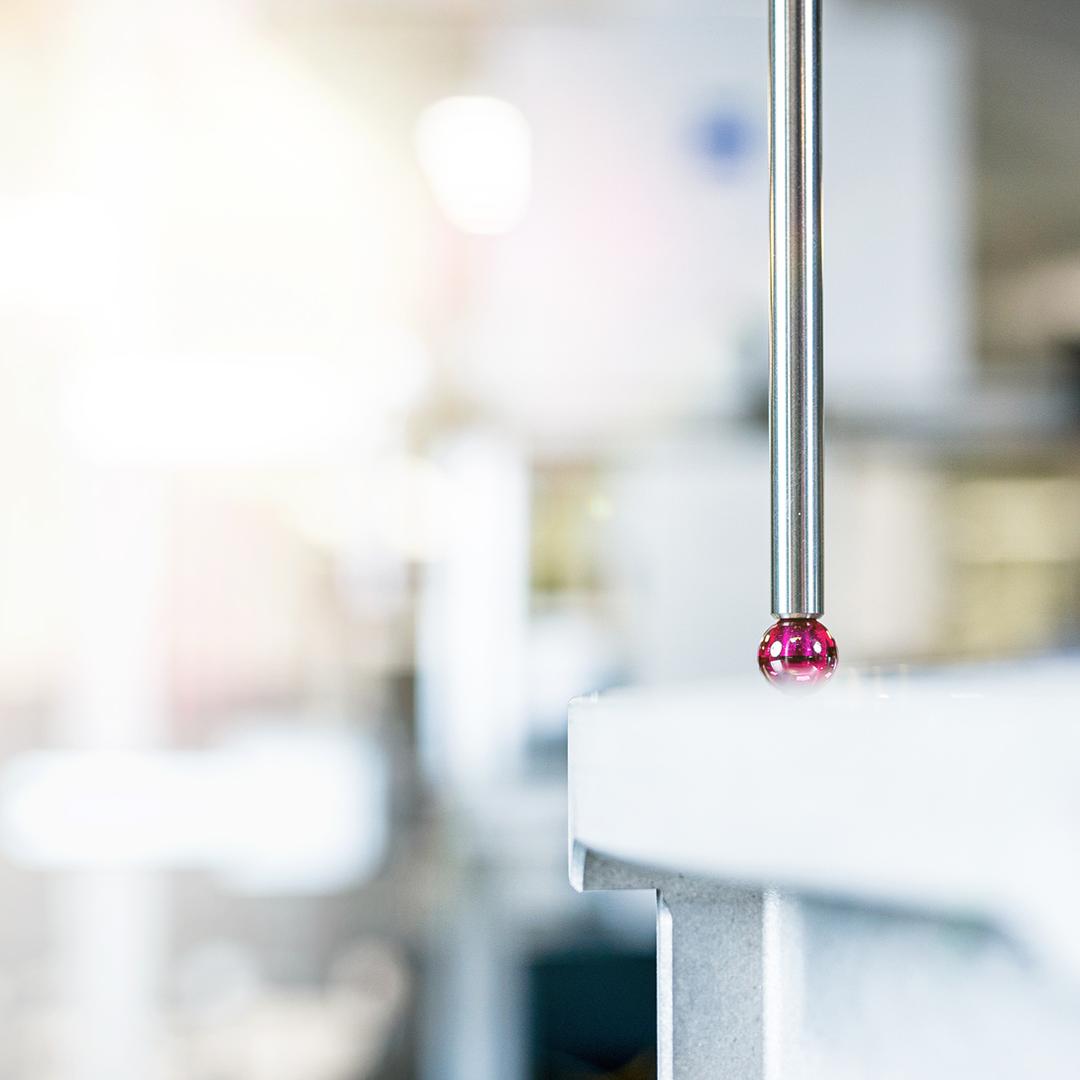 Advantages of active scanning probes