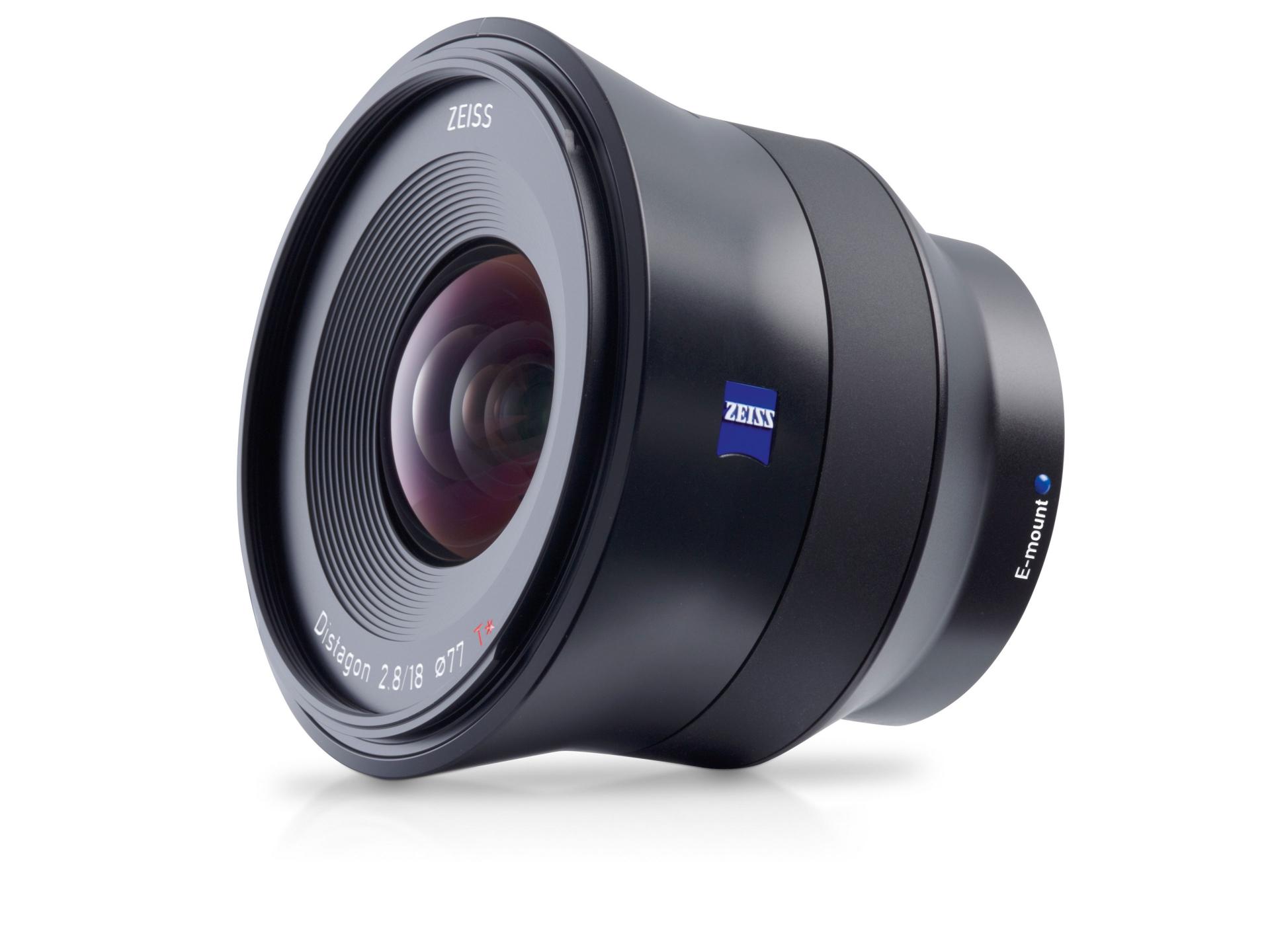 Wide-angle ZEISS Batis camera lens with E-mount and prominent ZEISS branding, displayed on a white background.