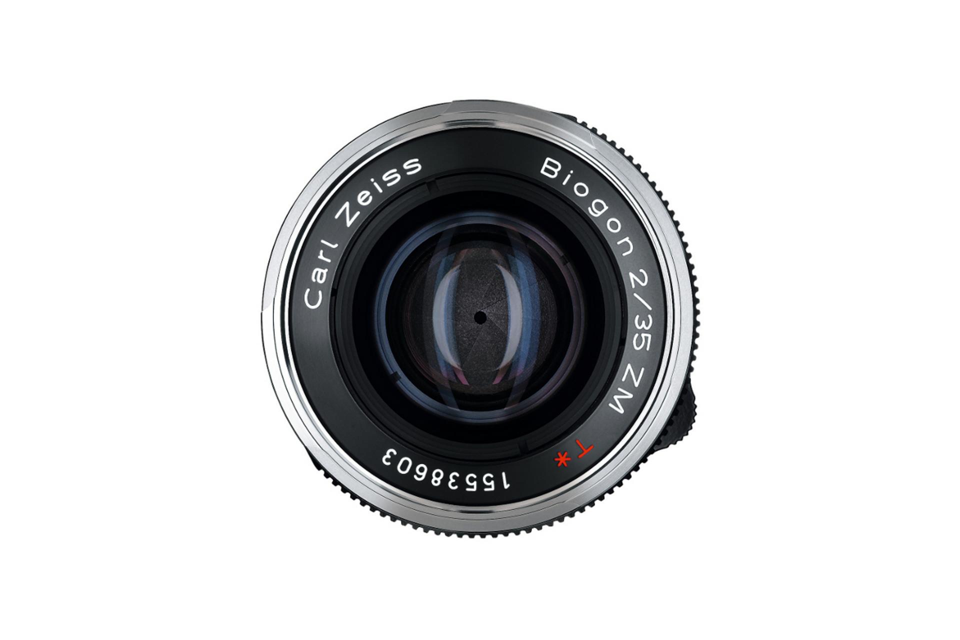 Front view of a ZEISS Biogon 2/35 ZM camera lens showing the glass elements and engraved labeling.