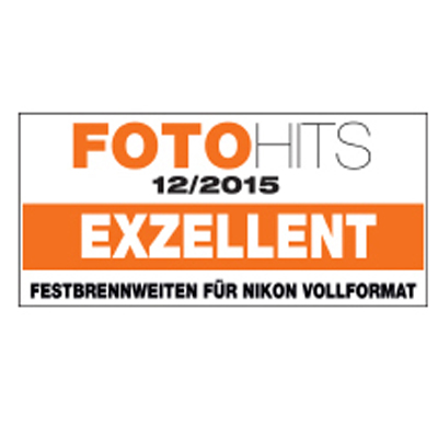 Award badge from FOTOHITS 12/2015 rating ZEISS prime lenses for Nikon full-frame as "EXZELLENT".