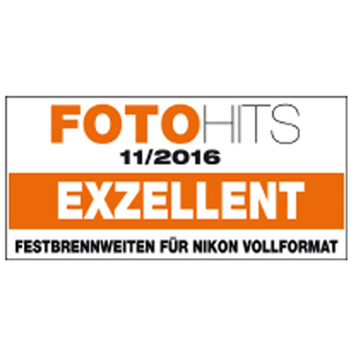 Award badge from FOTO HITS 11/2016 rating ZEISS prime lenses for Nikon full-frame as "EXZELLENT".