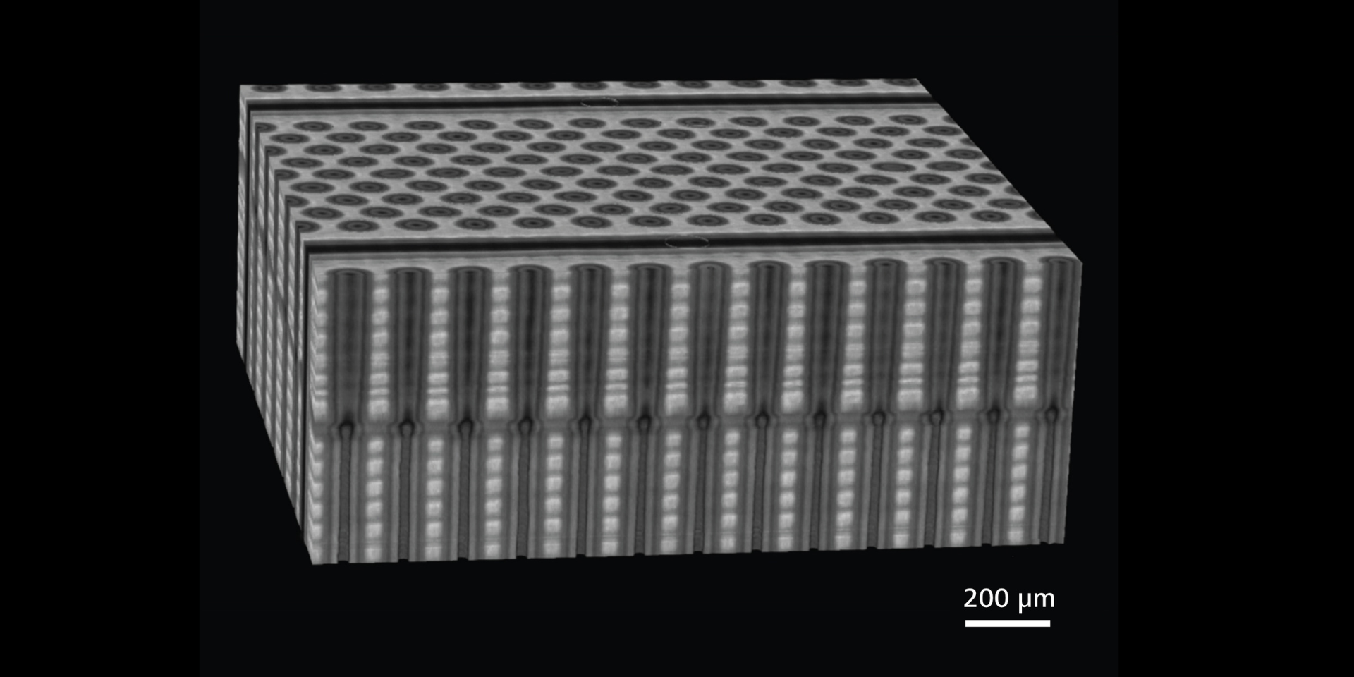 FIB-SEM tomography of a 3D NAND sample