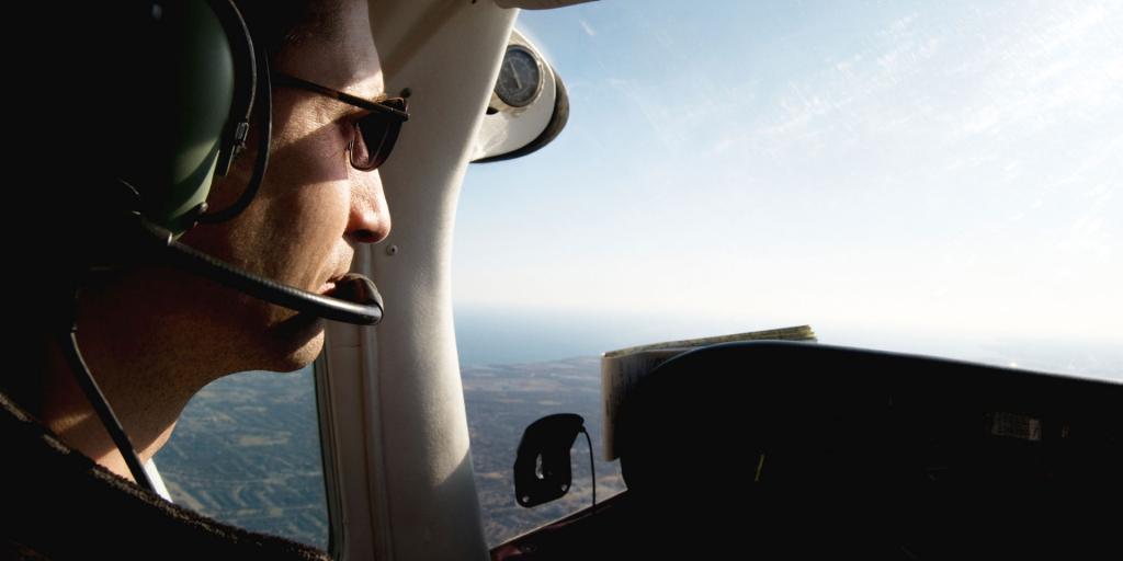 Spectacles for pilots perfect vision even above the clouds